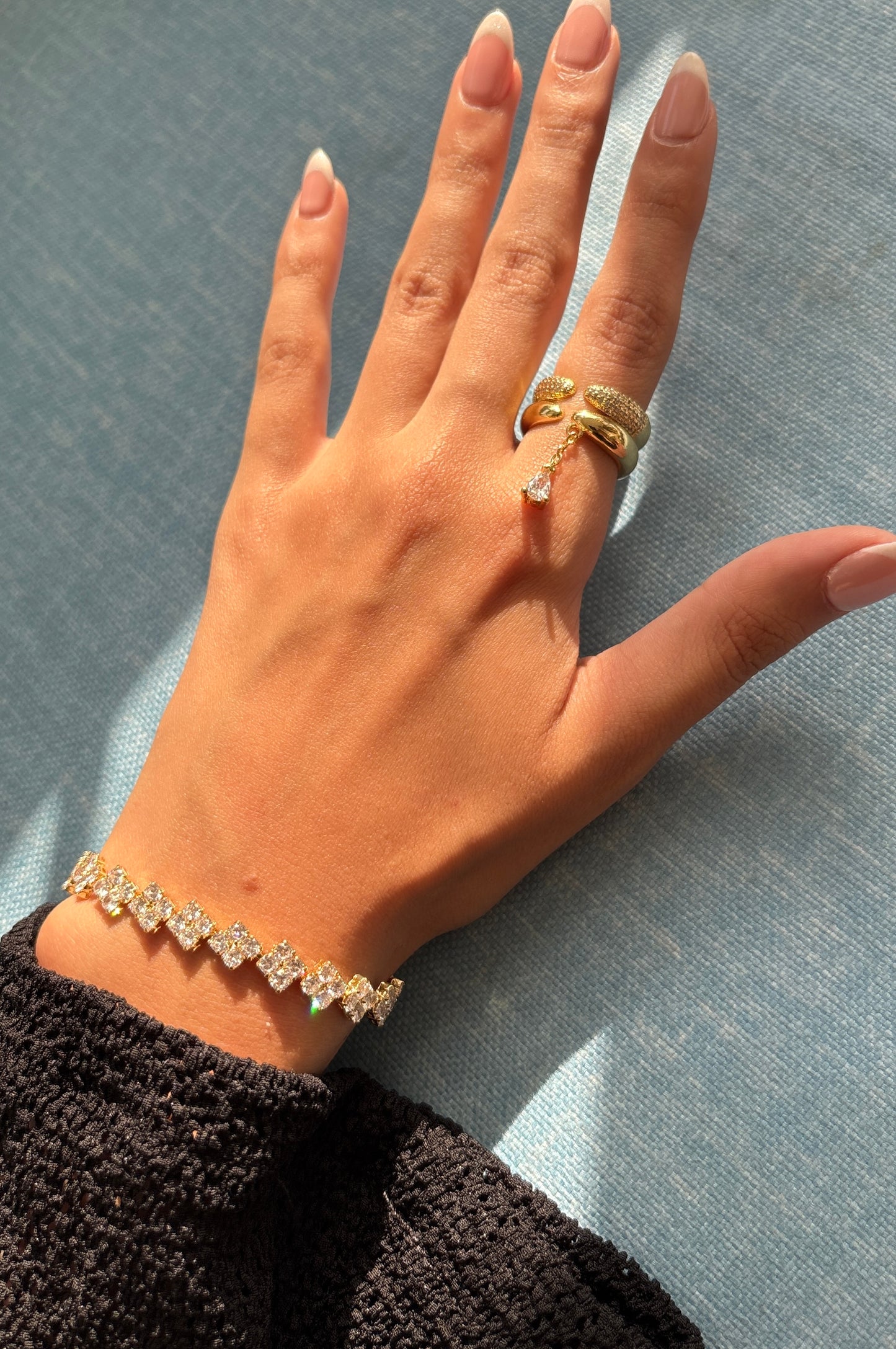 Elaris Bracelet