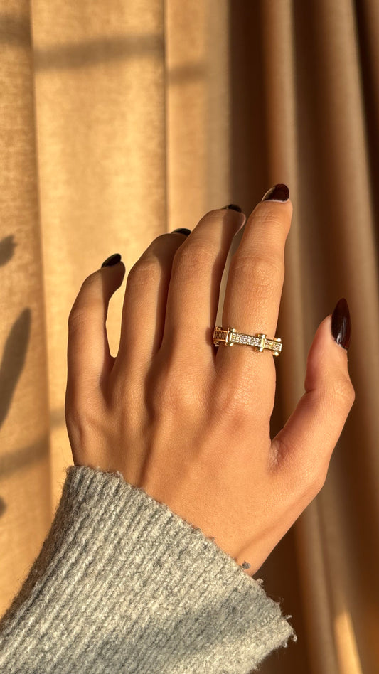 Niva Gold Ring