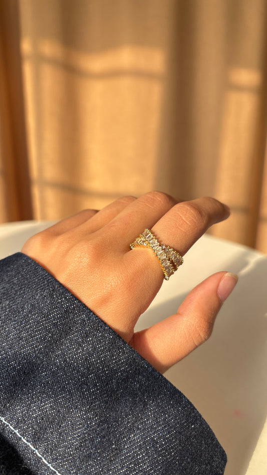 Baguette cross Ring