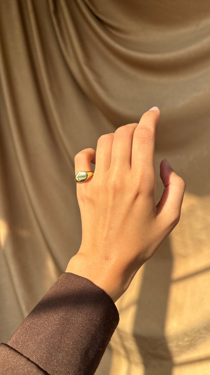 Avena Gold Ring