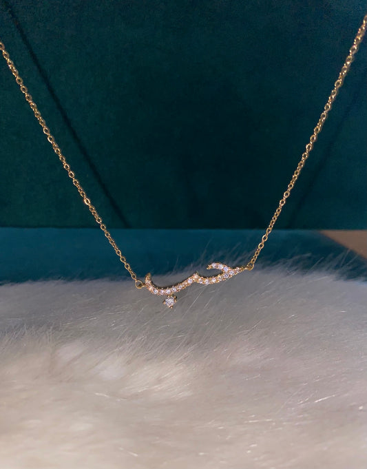 "حب " Necklace