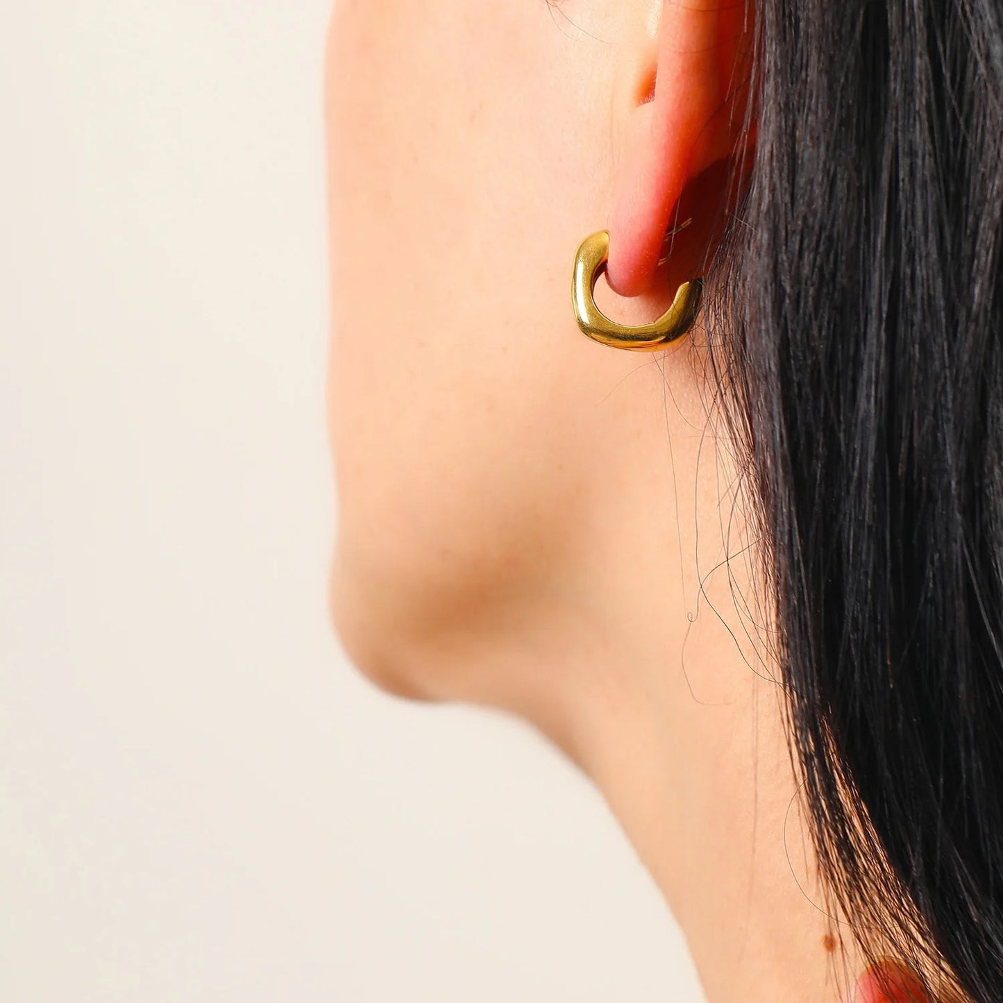 Twist Small Gold Hoops