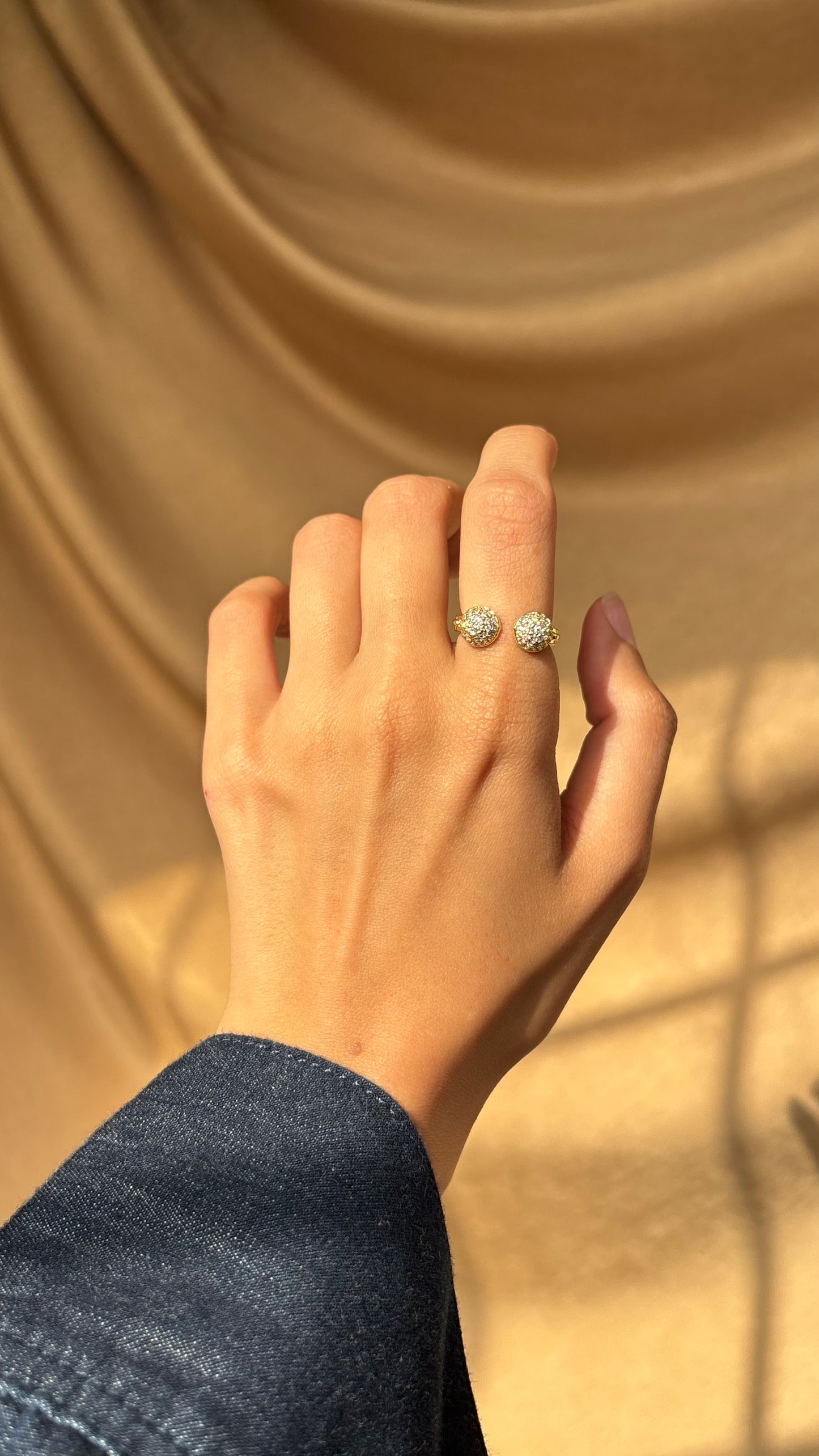 Eros gold Ring