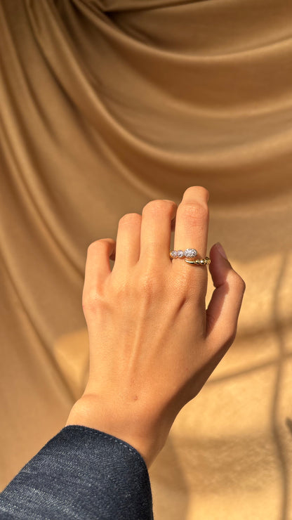 Loria Gold Ring