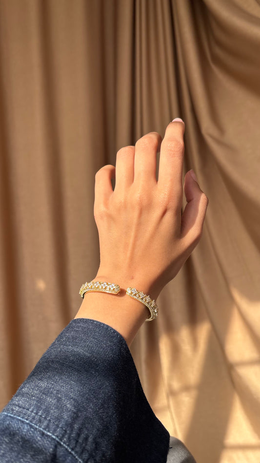 Siena Gold Bangle