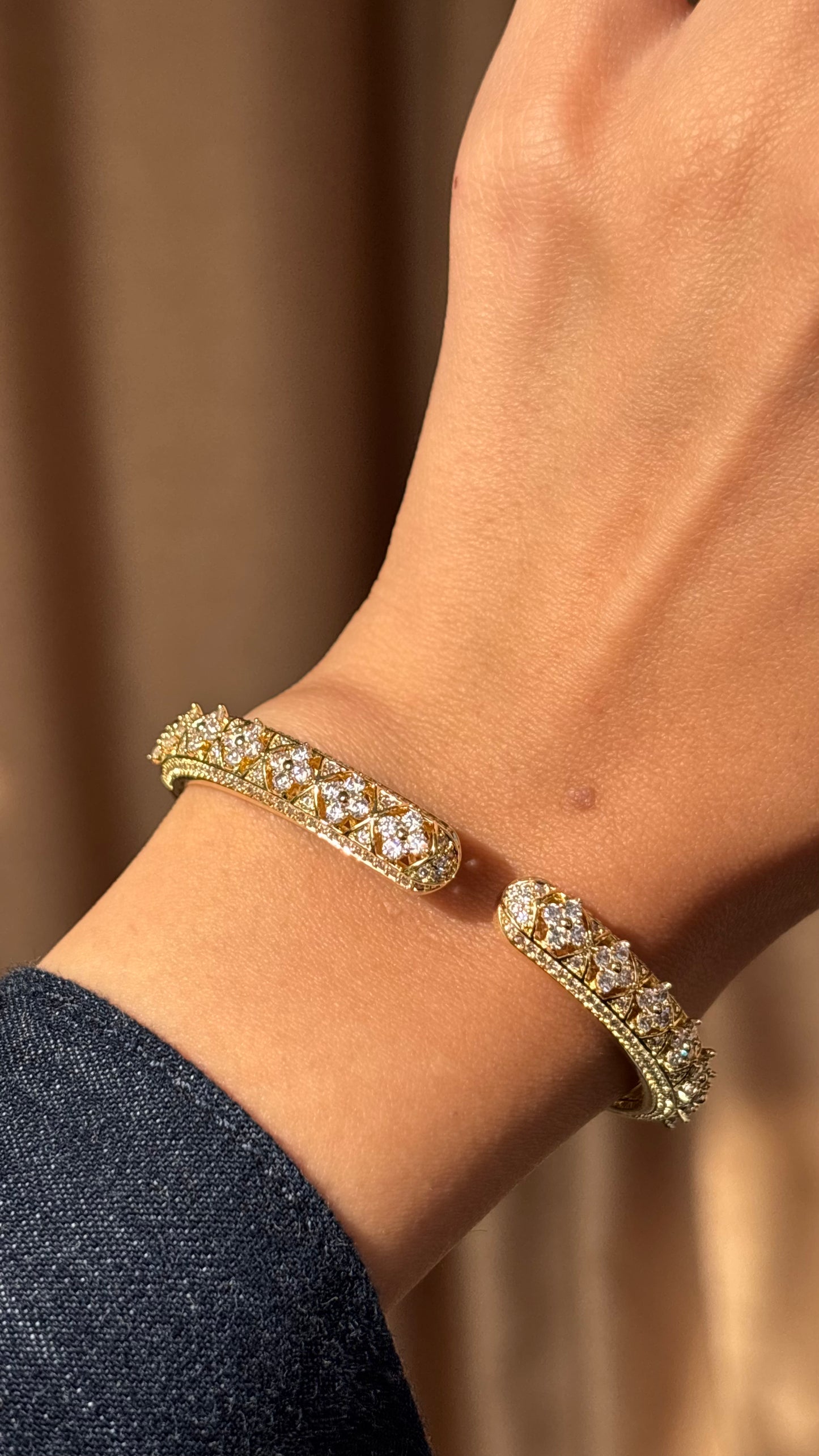 Siena Gold Bangle