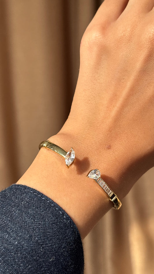 Lyra Gold Bangle