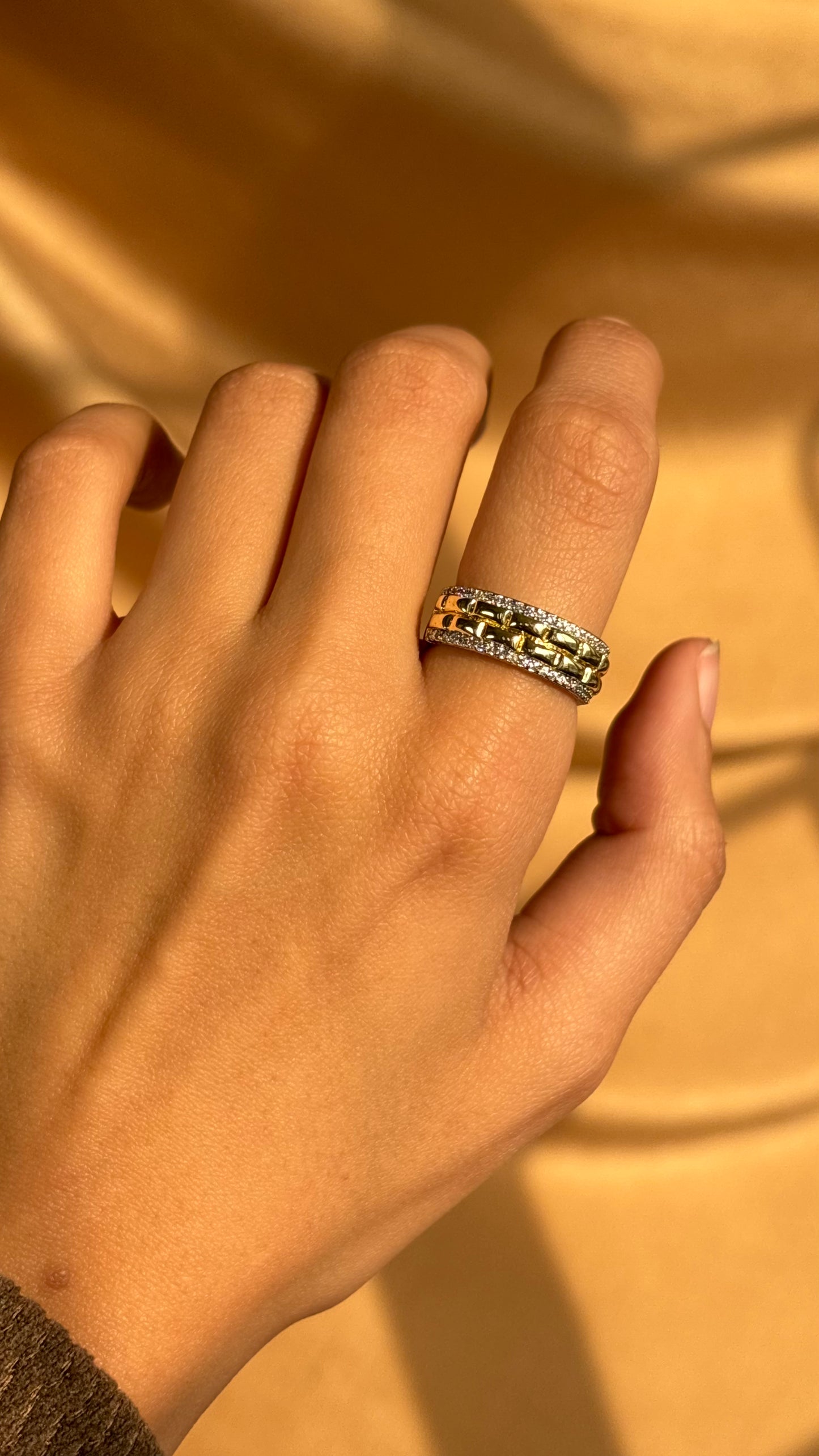Loria Ring