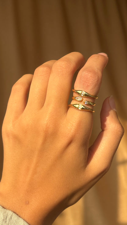 Lily Trio Ring