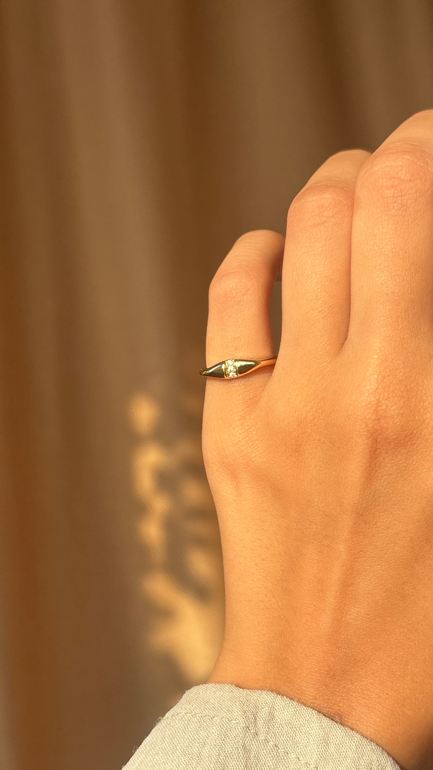 Lily Pinky Ring
