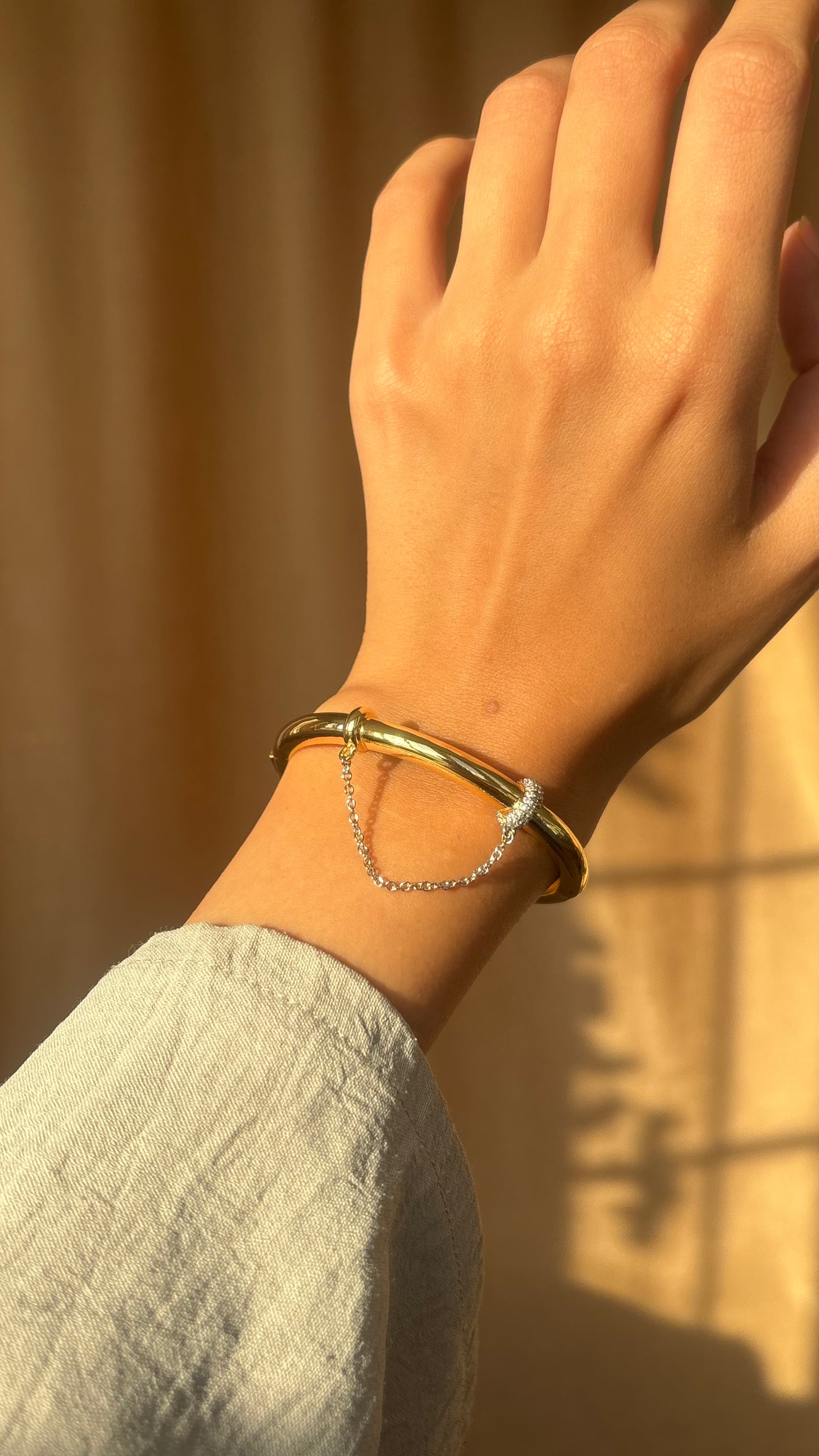 Chain of desire Bangle