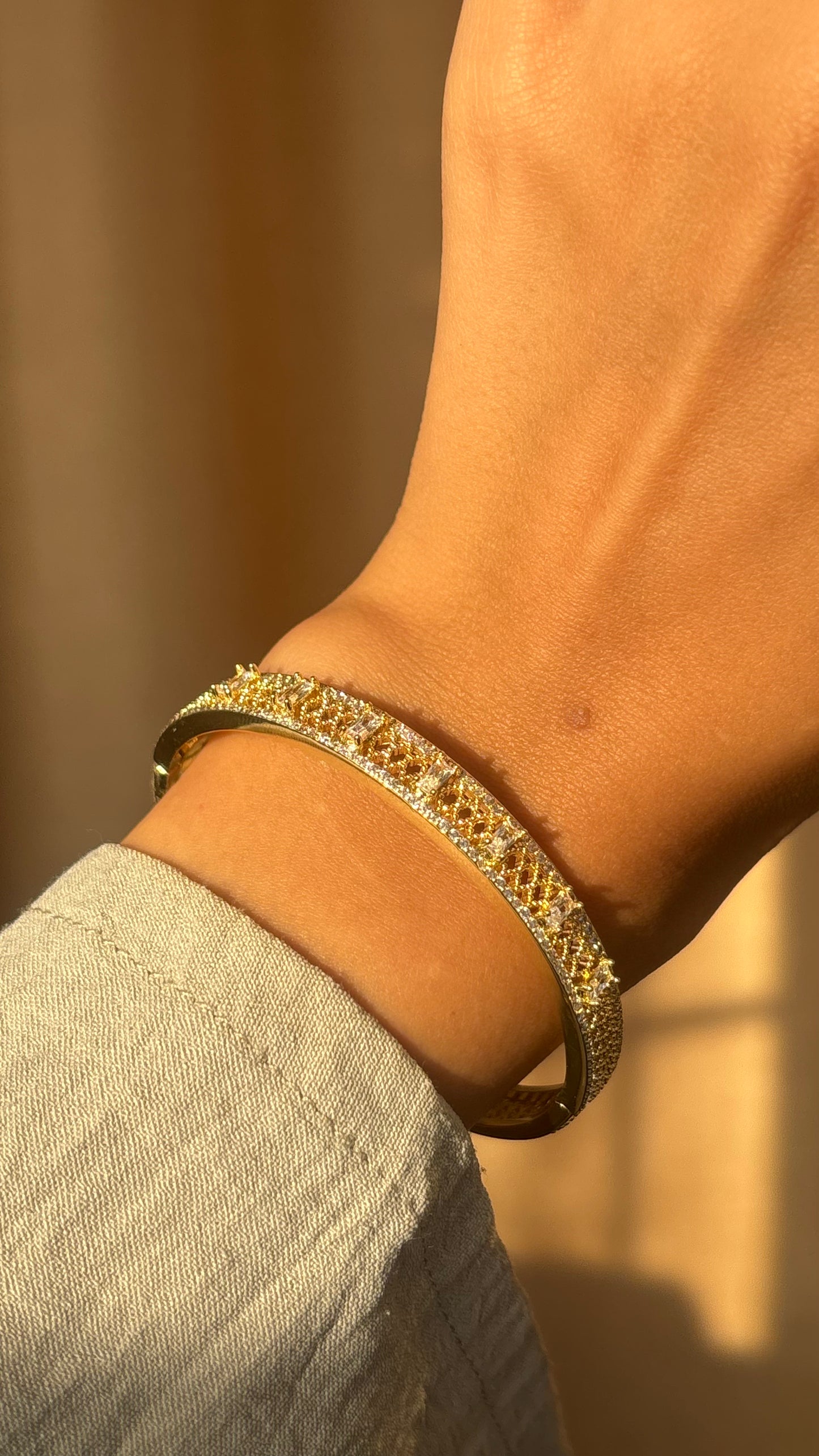The lucky Bangle