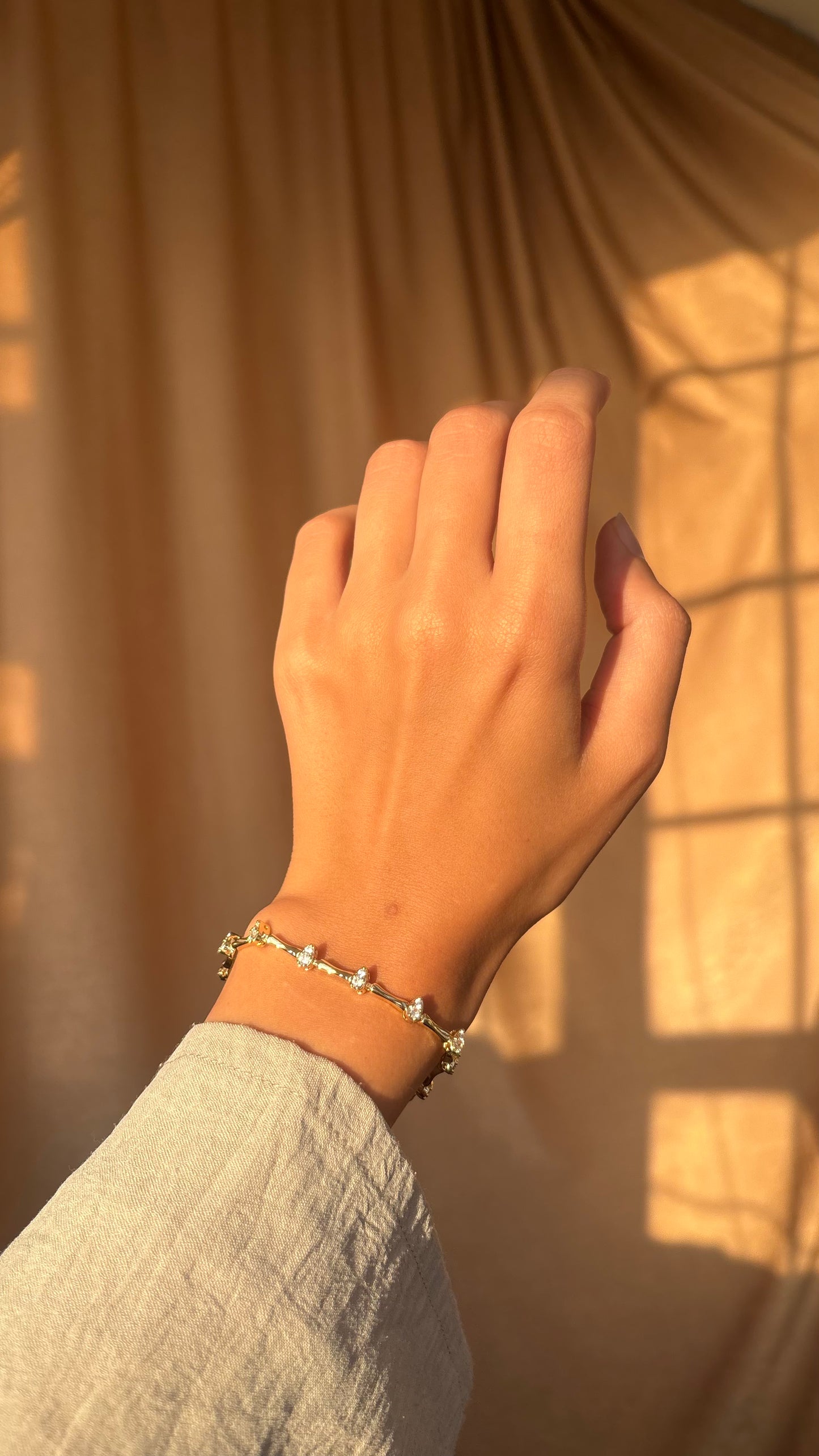 Diamond pear bracelet
