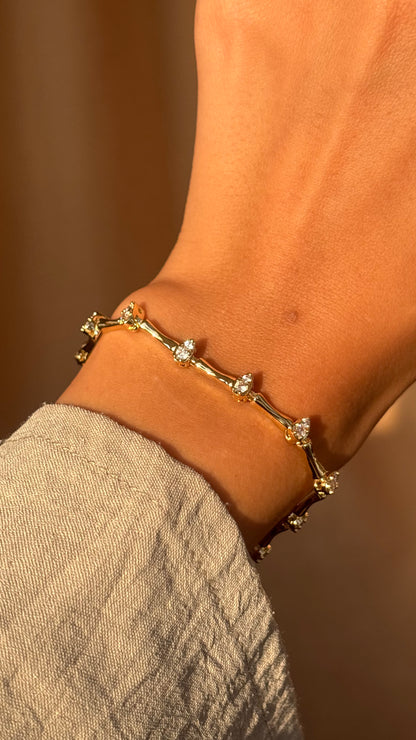 Diamond pear bracelet