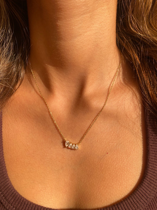 Mini Pear diamonds Necklace